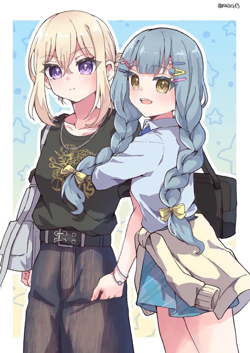 BanG Dream!、Bang Dream! It's MyGO!!!!!、三角初华 2名女孩 抱住手臂 黑衬衫 金发 蓝发
