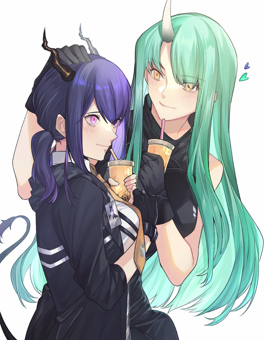 明日方舟、陈 (明日方舟)、星熊 (明日方舟) 2名女孩 黑色手套 黑色夹克 黑衬衫 珍珠奶茶