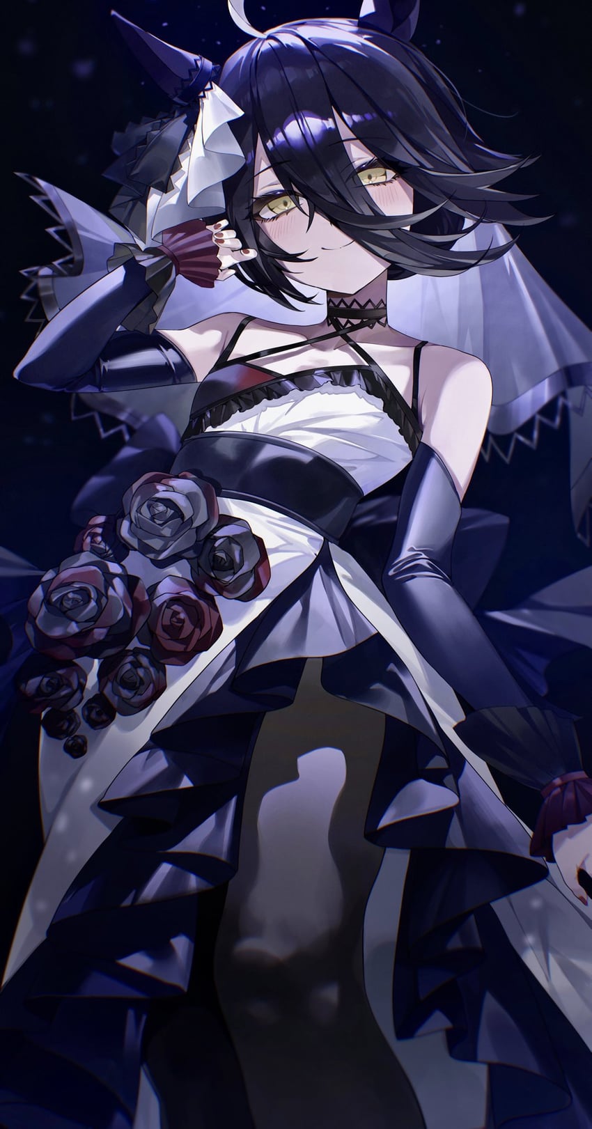 赛马娘、曼城茶座 (Mysterious Rose) (赛马娘)、曼城茶座 (赛马娘) 1名女孩 兽耳 露肩 黑花 黑发