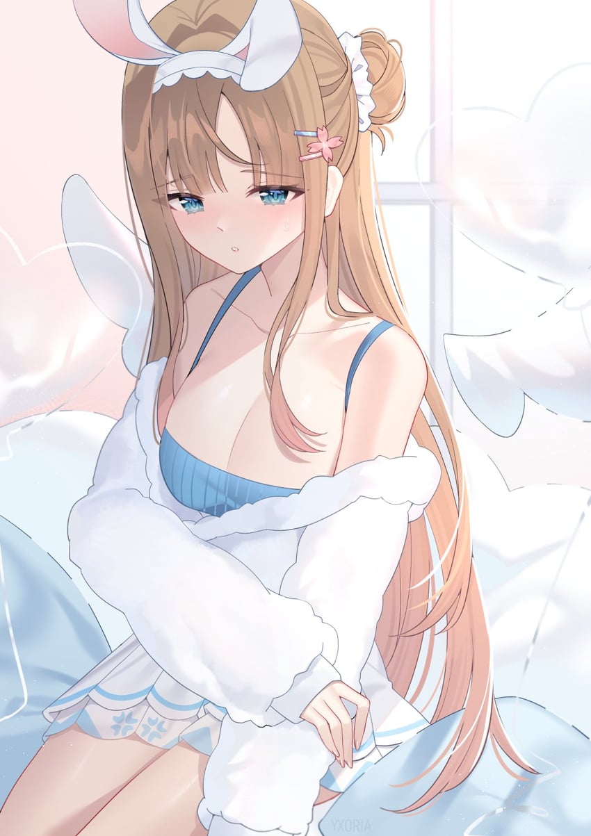 个人势虚拟主播、meesh (vtuber) 1名女孩 兽耳发箍 兽耳 露肩 金发