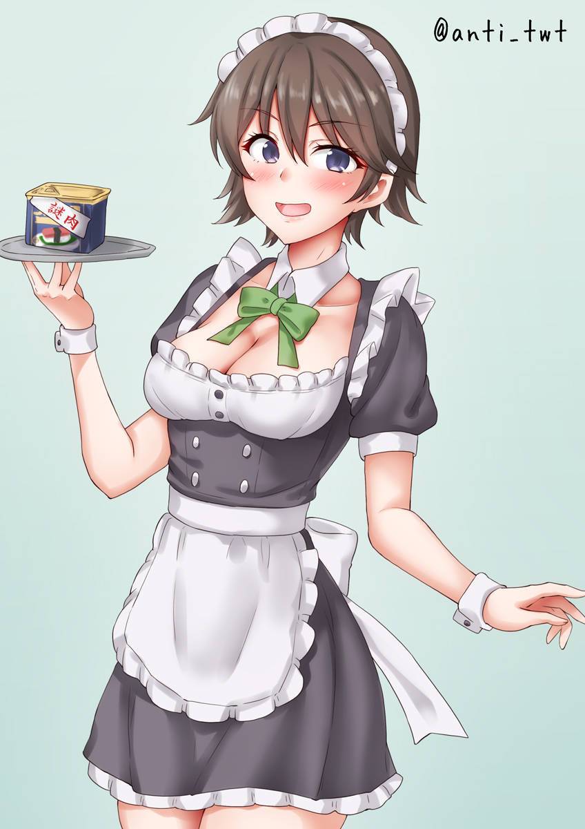 舰队Collection、比叡 (舰娘) 1名女孩 围裙 黑色连衣裙 蓝色背景 脸红