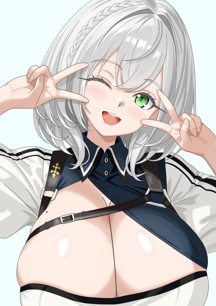 Hololive、白银诺艾尔 1名女孩 辫子 乳房 乳沟 胸部镂空
