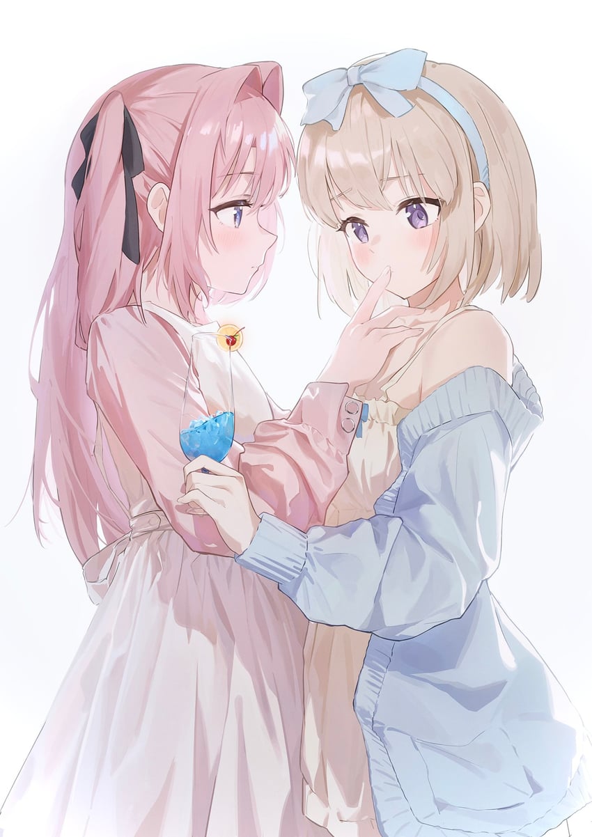 神稻牡丹：醉态如百合之花、上伊那牡丹、砺波伊吹 2名女孩 蓝眼 脸红 蝴蝶结 棕发