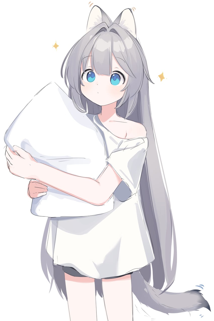 原创 1名女孩 兽耳 黑色短裤 蓝眼 齐刘海