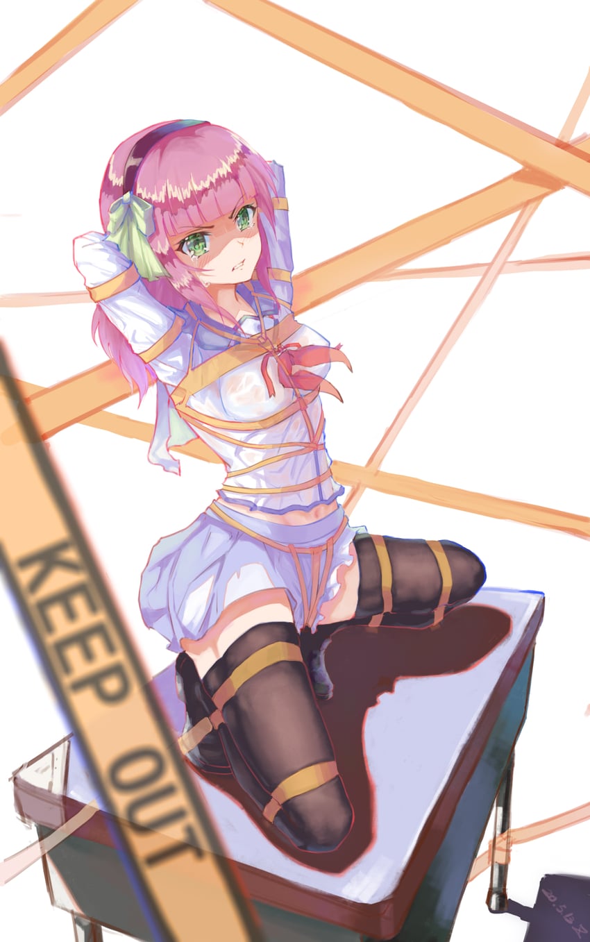 Angel Beats!、中村由利 1名女孩 生气 双手抱头 举起双手 BDSM