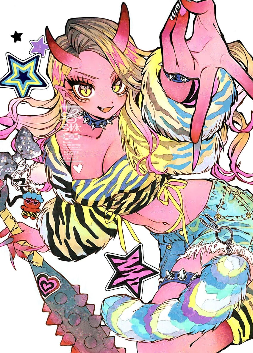 原创 1名女孩 动物花纹 金发 乳房 棍棒
