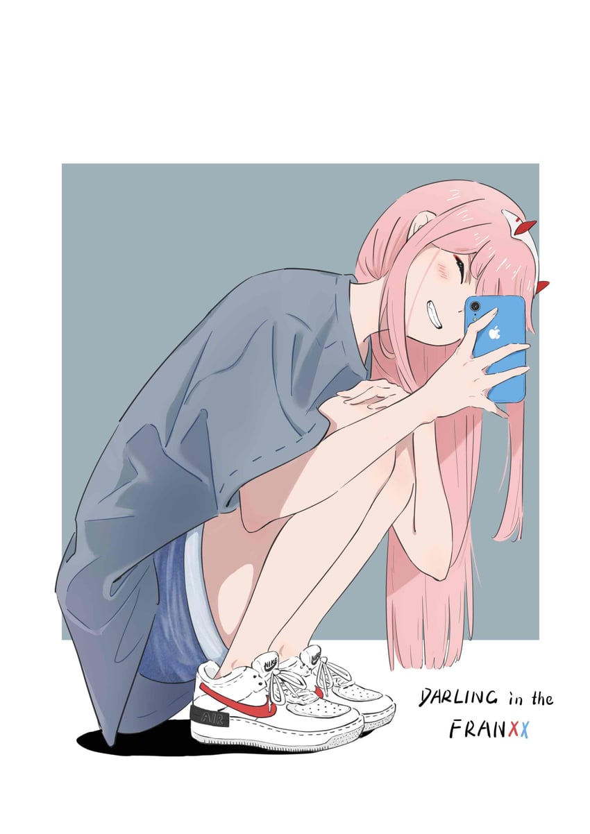 Darling in the Franxx、02 (Darling in the Franxx) 替换服装 苹果标志 脸红 边框 休闲装