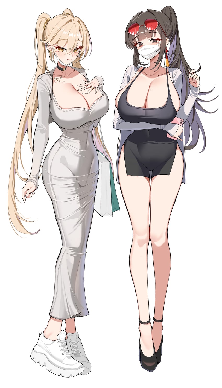 原创 2名女孩 整理头发 包 黑色项圈 黑色连衣裙