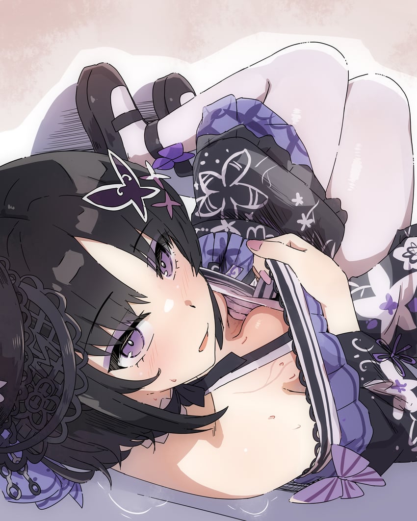 魔法少女的小镇审判、宝钟玛歌 1名女孩 黑发 黑帽子 黑色和服 黑鞋