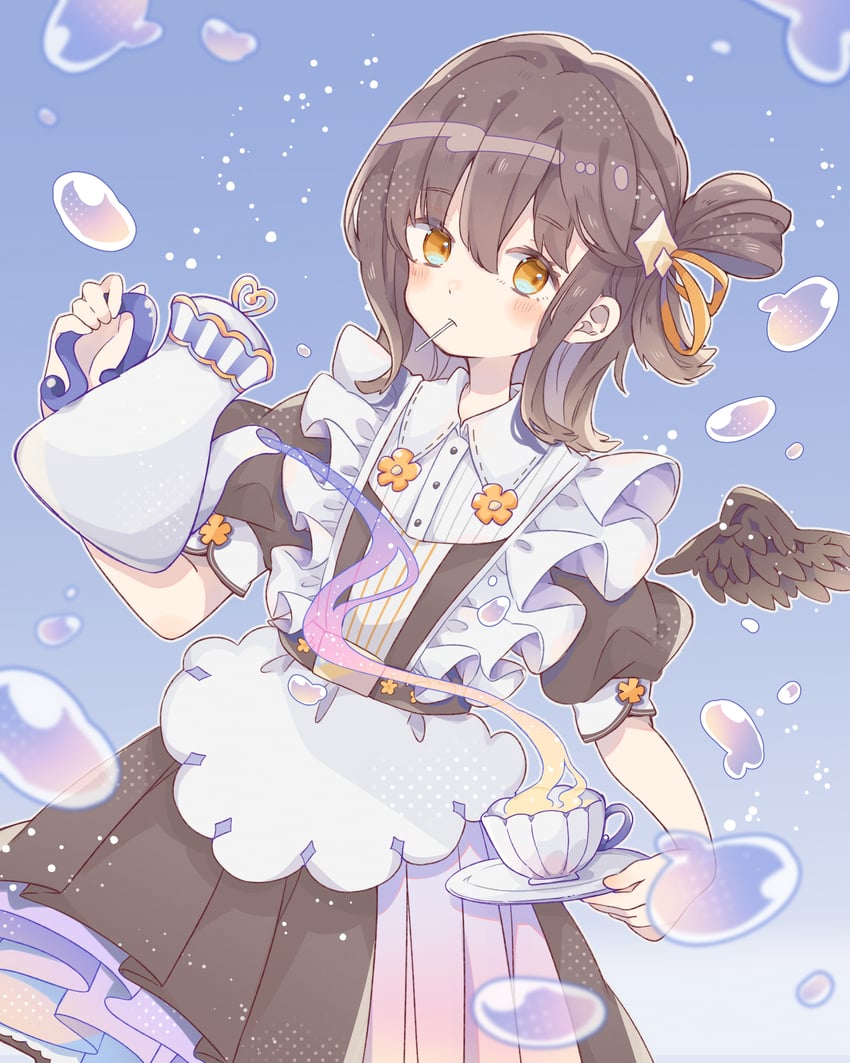 原创 1名女孩 围裙 蓝色背景 脸红 棕色连衣裙