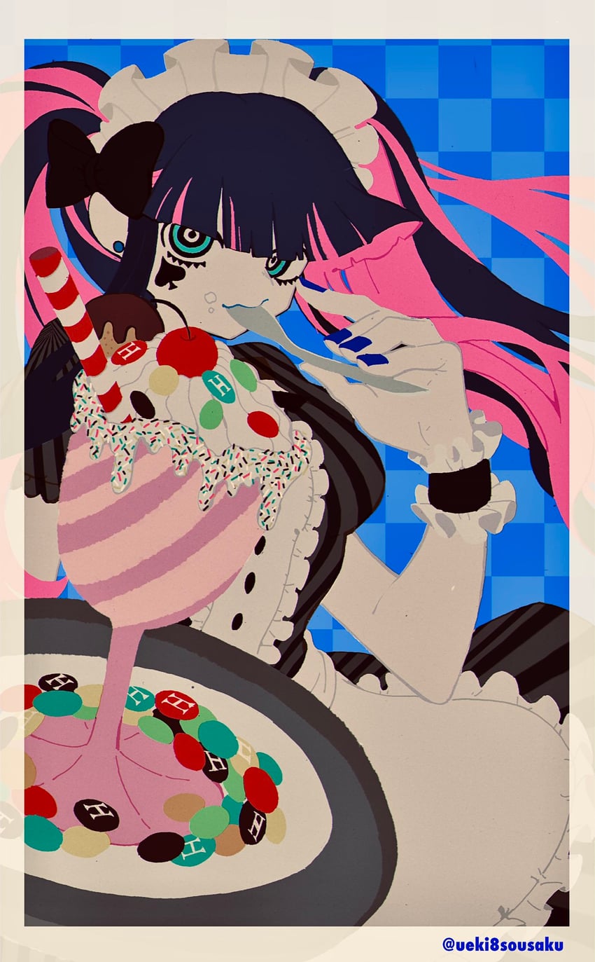吊带袜天使、Stocking (吊带袜天使) 1名女孩 猫脸笑 围裙 水色瞳 黑色连衣裙