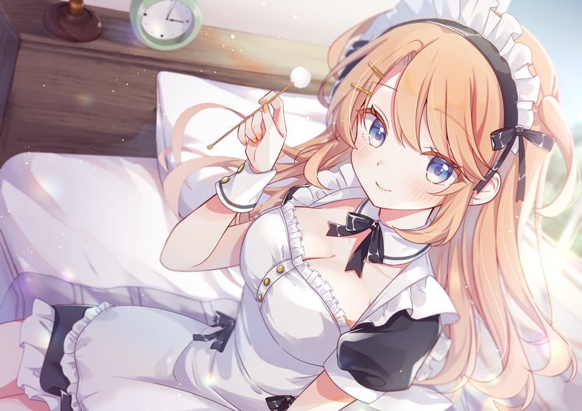 原创 1名女孩 闹钟 床 床单 毯子
