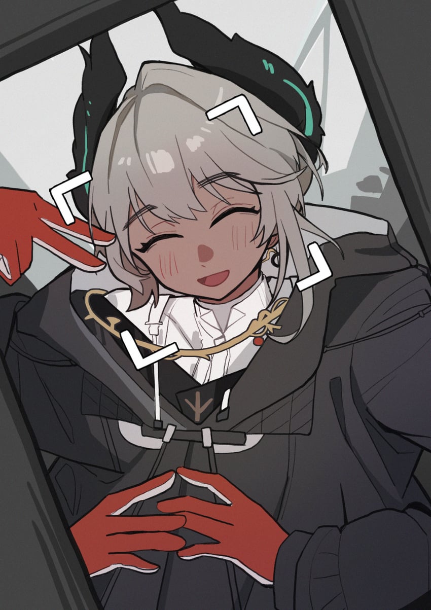 明日方舟、莱蒂亚 (明日方舟)、raidian (lorem ipsum) (arknights) 1名女孩 :D 微笑 黑色夹克 闭眼