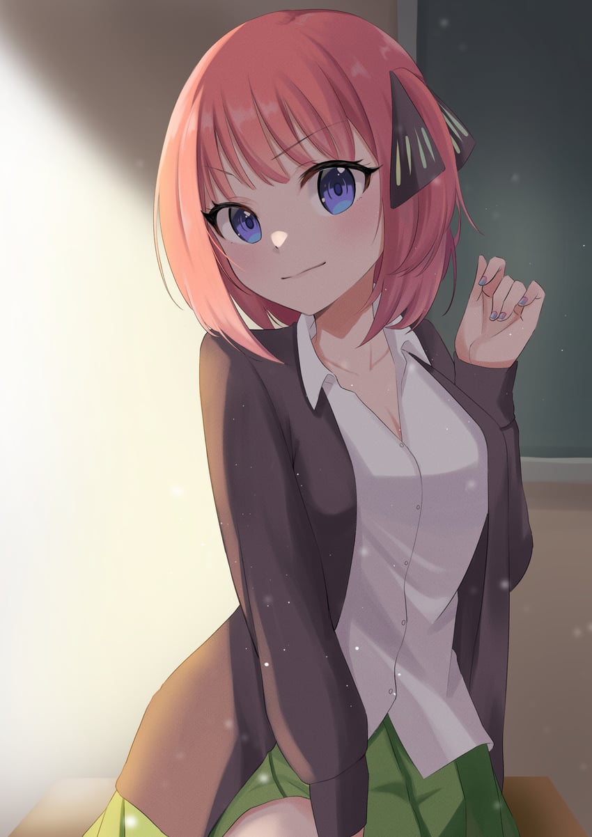 五等分的新娘、中野二乃 1名女孩 黑色夹克 黑色丝带 蓝眼 齐刘海