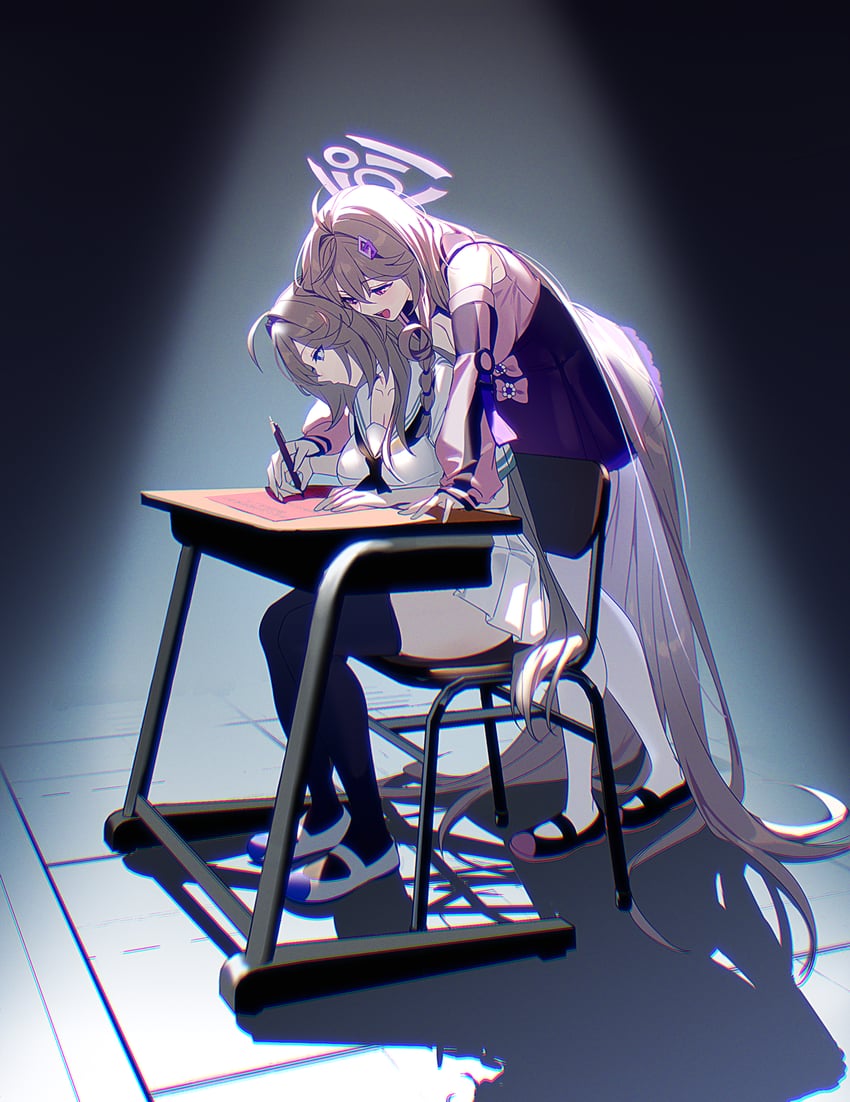原创 2名女孩 黑色过膝袜 蓝眼 乳房 棕发