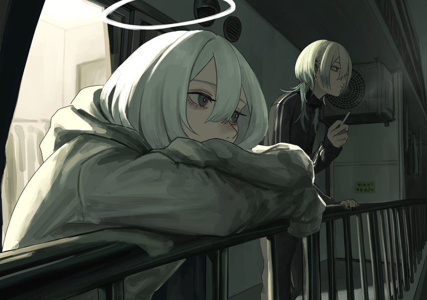 原创 其他两人 靠在栏杆上 中性 扶手 阳台