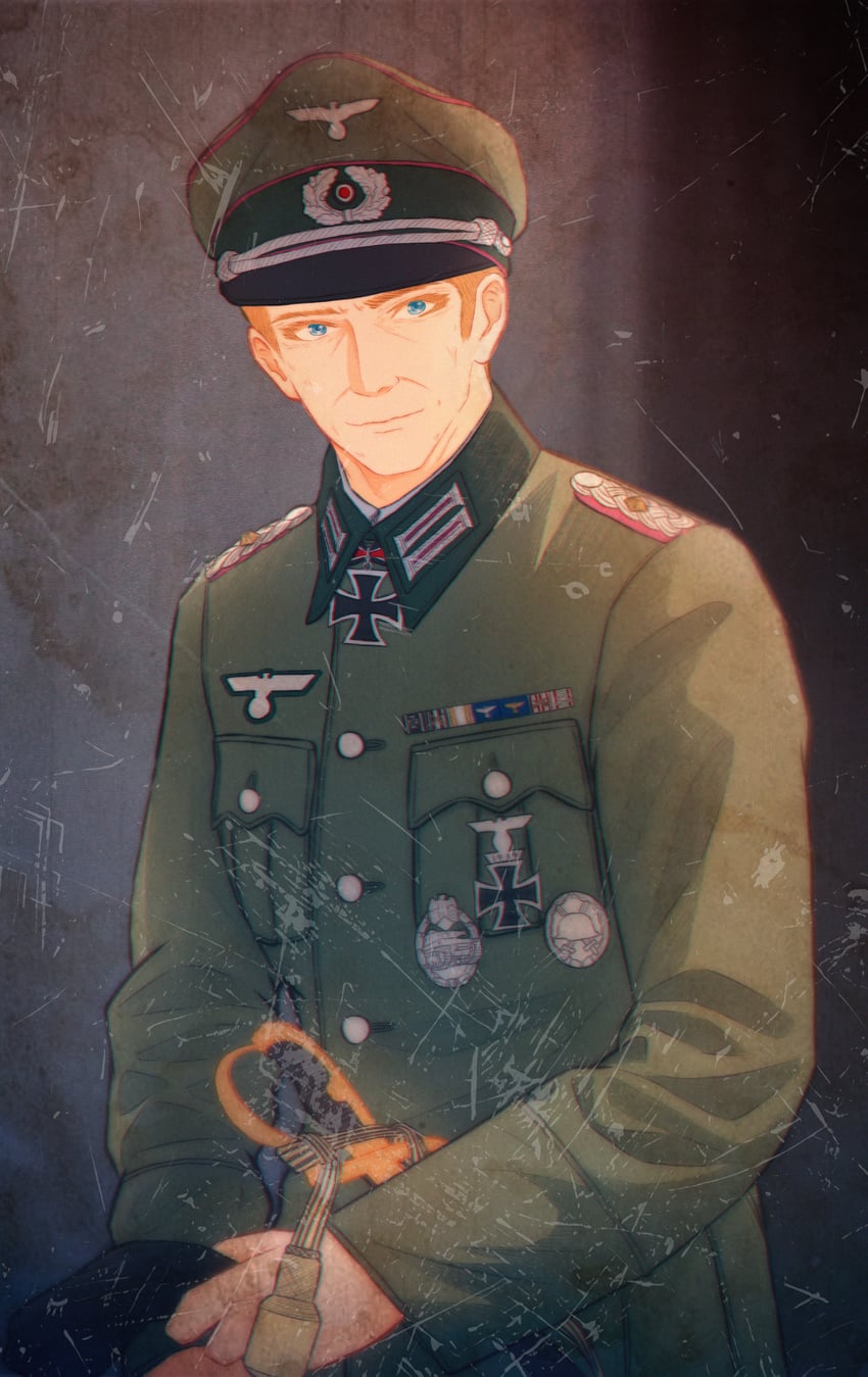 原创 1名男孩 徽章 黑帽子 金发 蓝眼