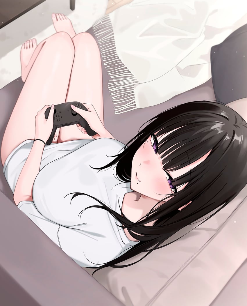 原创 1名女孩 赤脚 黑发 乳房 闭嘴
