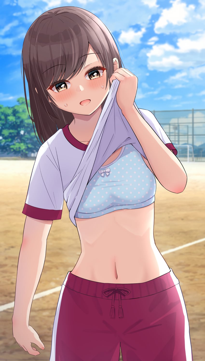 原创 1名女孩 意外暴露 脸红 棕眼睛 棕发