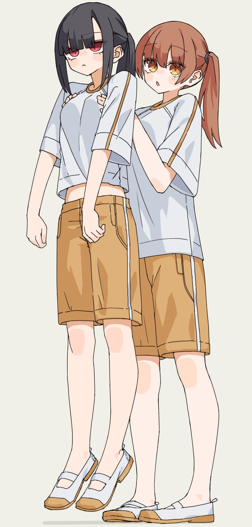 原创 2名女孩 黑发 腮红贴纸 乳房 棕眼睛