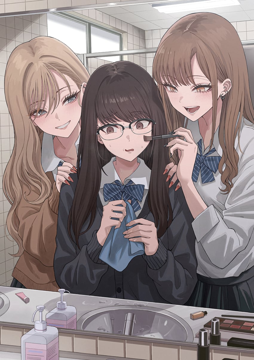 原创 3人女子 浴室 黑发 黑色毛衣 金发