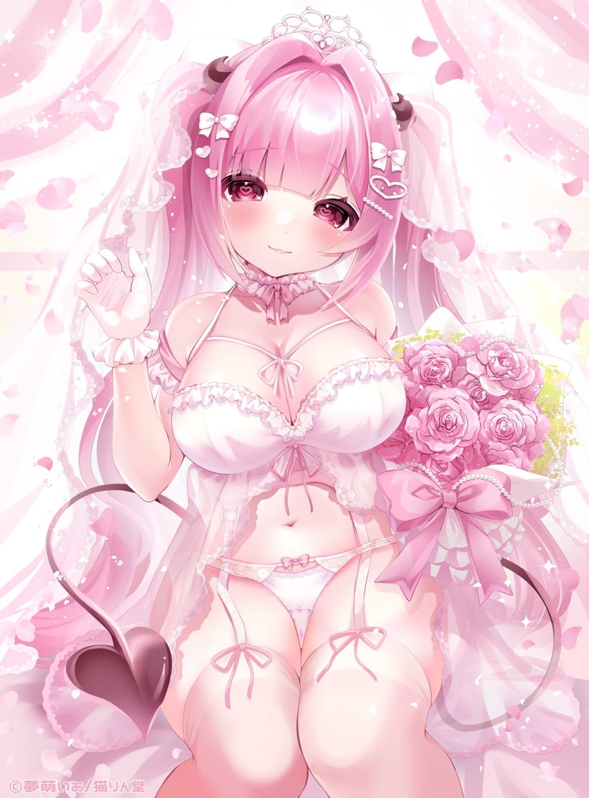 原创 1名女孩 娃娃装睡衣 露肩 脸红 花束