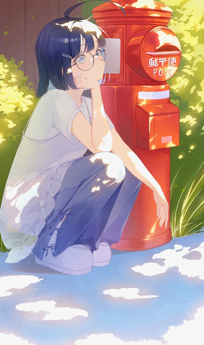 个人势虚拟主播、mai (mornmeii) (vtuber) 1名女孩 呆毛 黑框眼镜 蓝眼 蓝发
