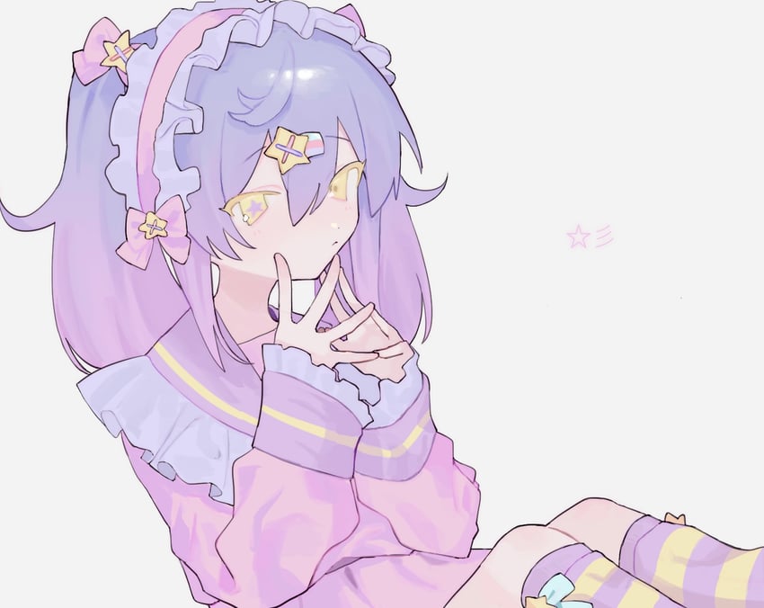 原创 1名女孩 蝴蝶结 闭嘴 蕾丝发带 荷叶边衬衫领
