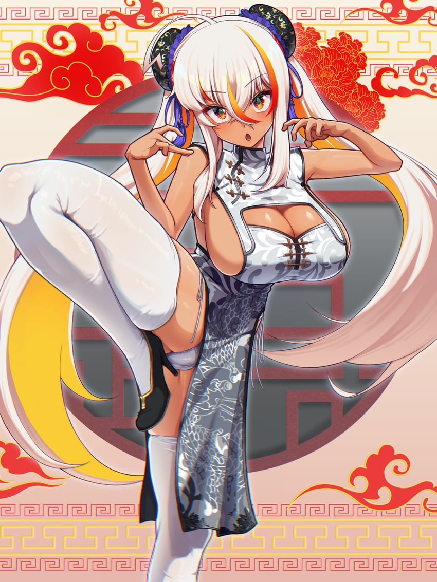 原创 1名女孩 黑鞋 乳房 棕眼睛 发髻罩