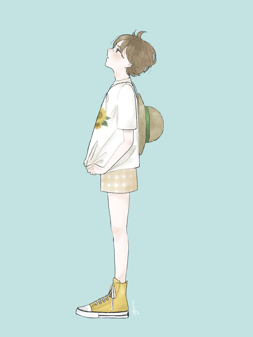 原创 1名男孩 水色背景 棕眼睛 棕发 棕色短裤