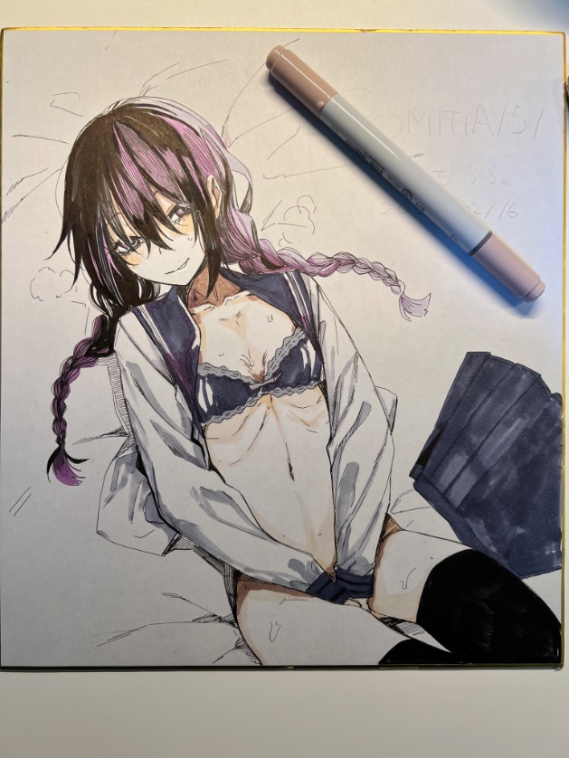原创 1名女孩 辫子 乳房 长发 躺卧