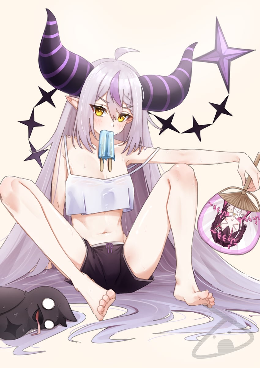 Hololive、AZKi (第四套服装)、AZKi 1名女孩 呆毛 裸臂 赤脚 黑角