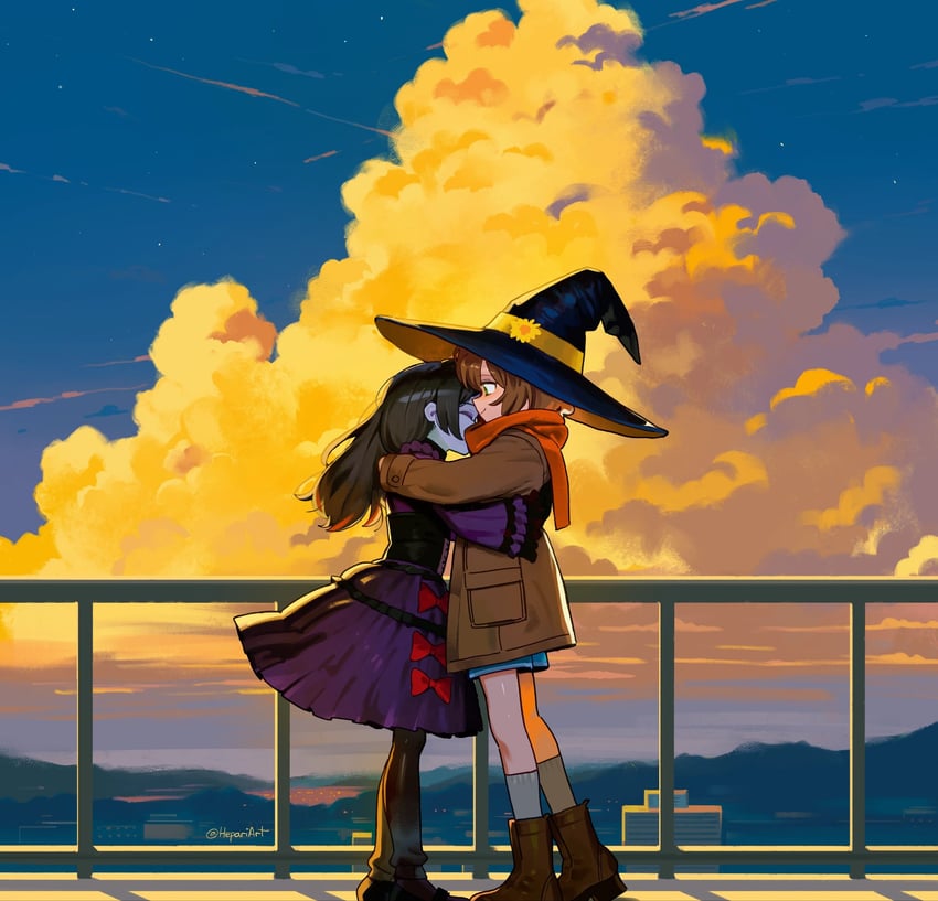 原创 2名女孩 黑发 黑帽子 蓝色短裤 蓝色皮肤