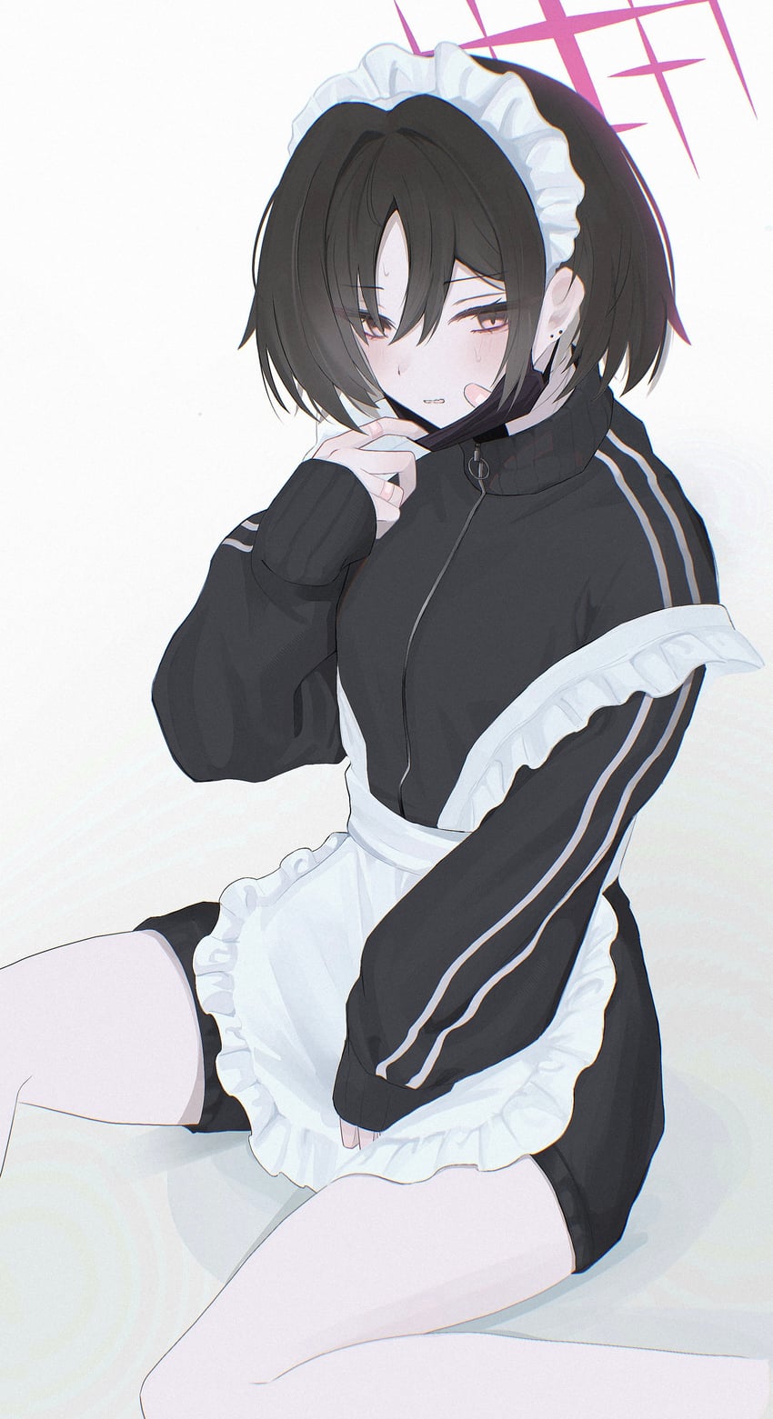蔚蓝档案、美咲 (蔚蓝档案) 1名女孩 围裙 创可贴 脸上的创可贴 手指上的创可贴