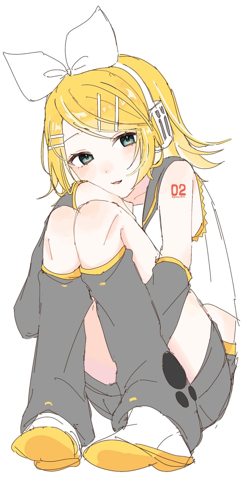 VOCALOID、镜音铃 1名女孩 水色瞳 腰带 黑色水手领 黑色短裤