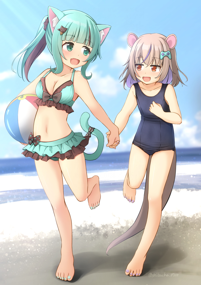 原创 2名女孩 兽耳 球 海滩 沙滩球