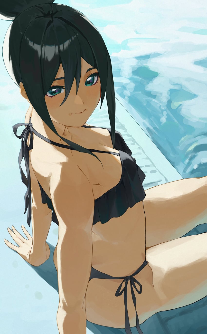 原创 1名女孩 手臂支撑 裸臂 露肩 比基尼