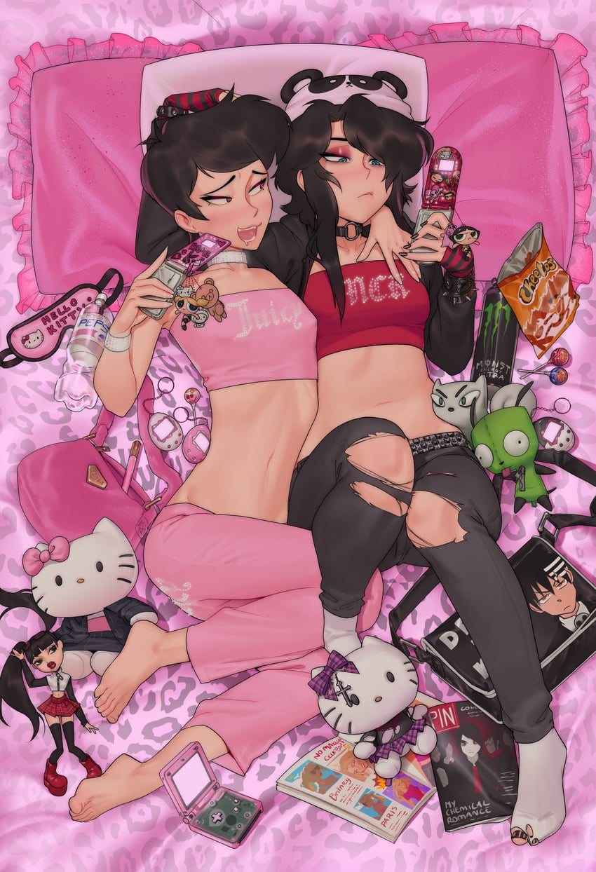 bratz、奇多、Hello Kitty 1名男孩 1名女孩 动物花纹 水色瞳 搂肩