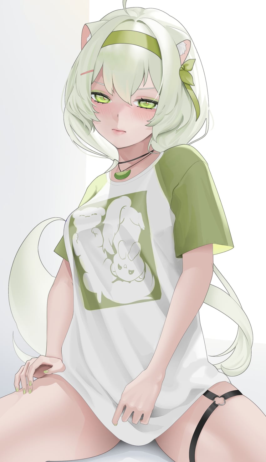 个人势虚拟主播、Vinesauce、Limealicious 1名女孩 呆毛 兽耳 乳房 雪貂耳